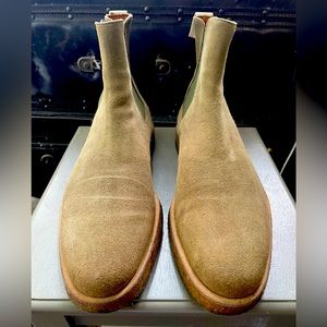 Common Projects Chelsea Boots